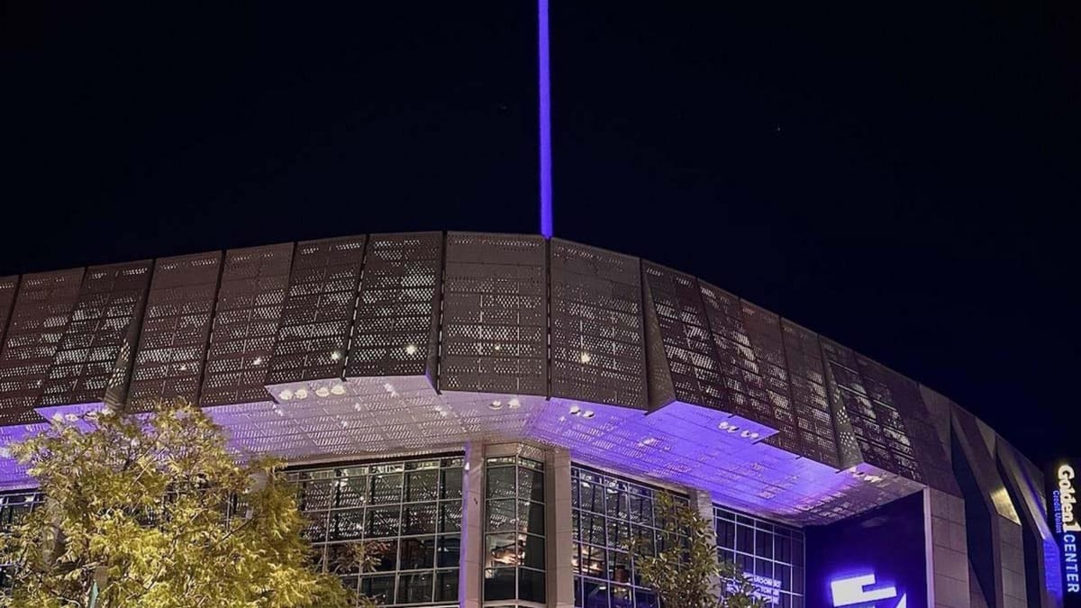 Sacramento Kings' Iconic 'Victory Beam' Up for Sale on Craigslist for $300,000